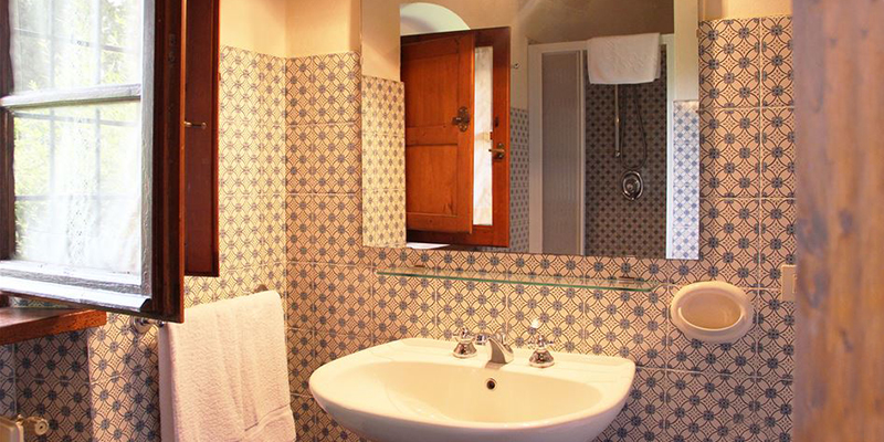 2nd bathroom at Il Ciliegio